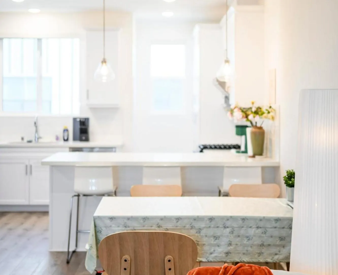 Luxurious Ontario Townhouse Ideal Family Holiday home